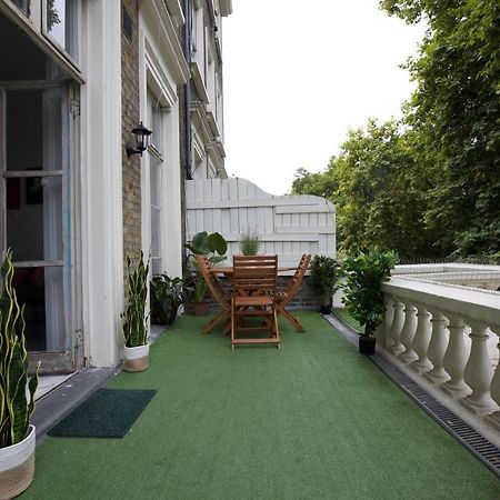 Large 2 Beds Flat Overlooking Clapham Common Park لندن المظهر الخارجي الصورة