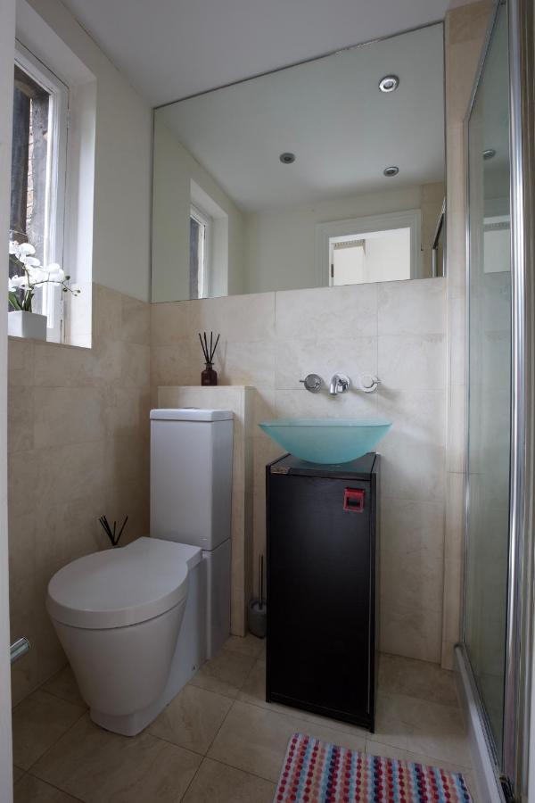 Large 2 Beds Flat Overlooking Clapham Common Park لندن المظهر الخارجي الصورة