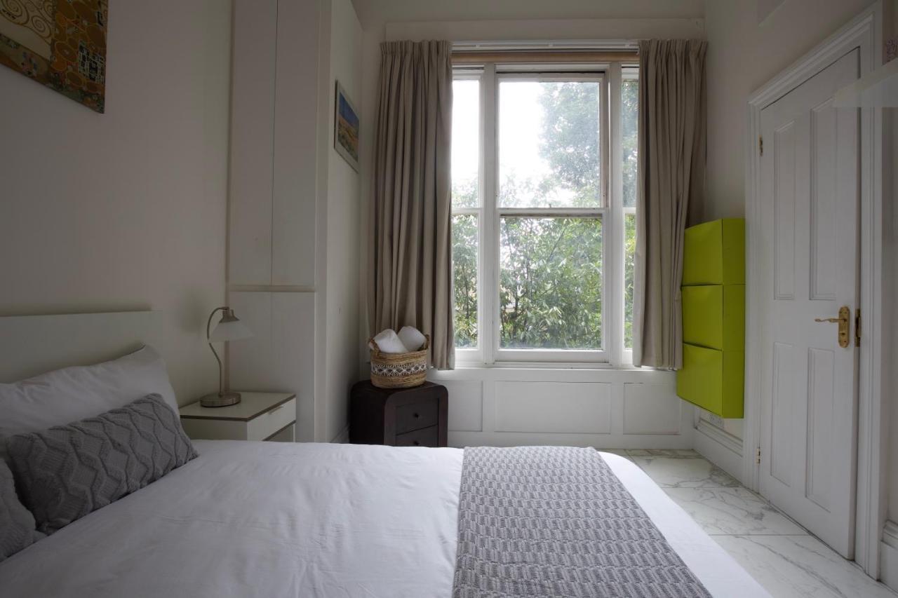 Large 2 Beds Flat Overlooking Clapham Common Park لندن المظهر الخارجي الصورة