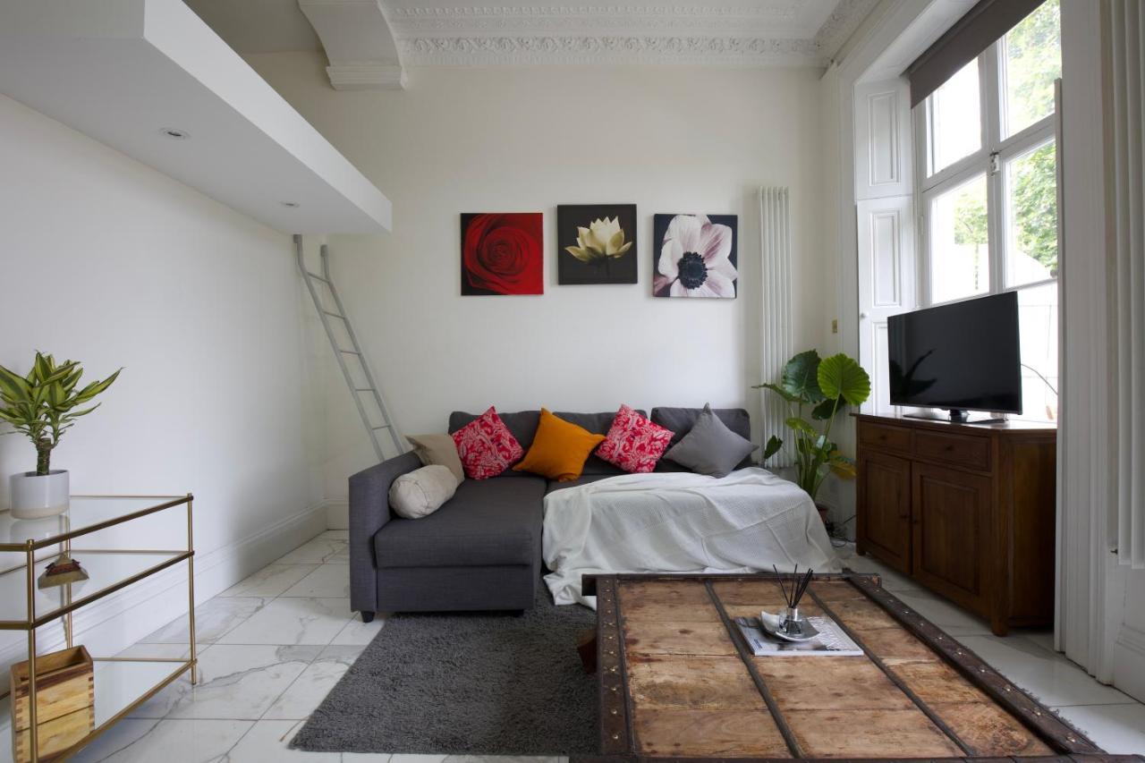 Large 2 Beds Flat Overlooking Clapham Common Park لندن المظهر الخارجي الصورة